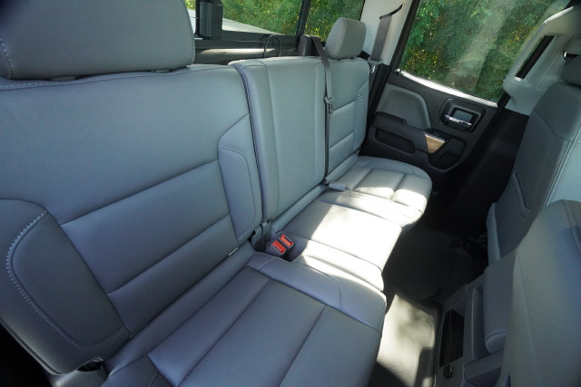 Used 2018 Chevrolet Silverado 1500 LTZ AWD/4WD image 29