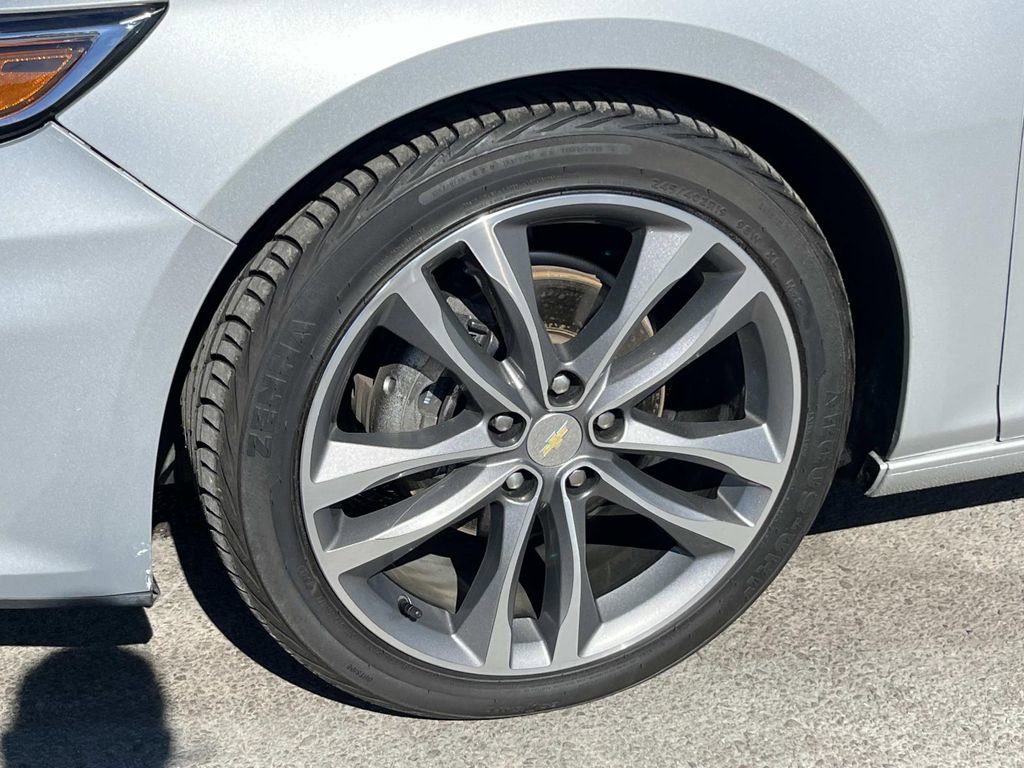 Used 2022 Chevrolet Malibu LT image 8