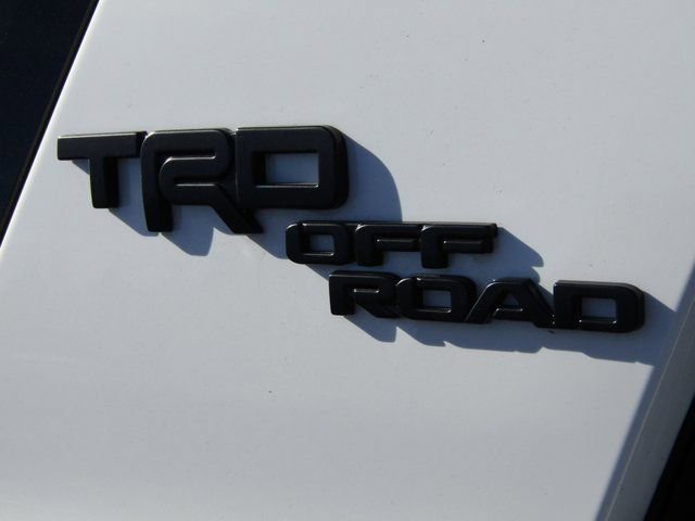 Certified 2023 Toyota 4Runner TRD Off-Road Premium w/ Moonroof Package image 31