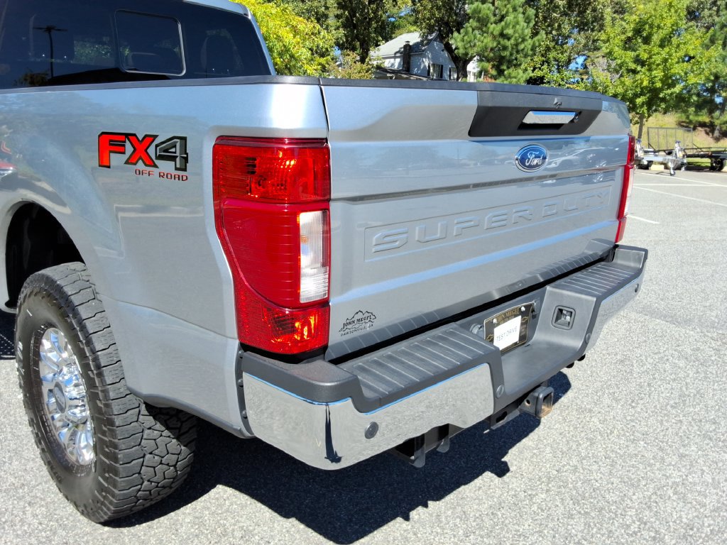 Used 2022 Ford F250 Lariat w/ Chrome Package AWD/4WD image 14
