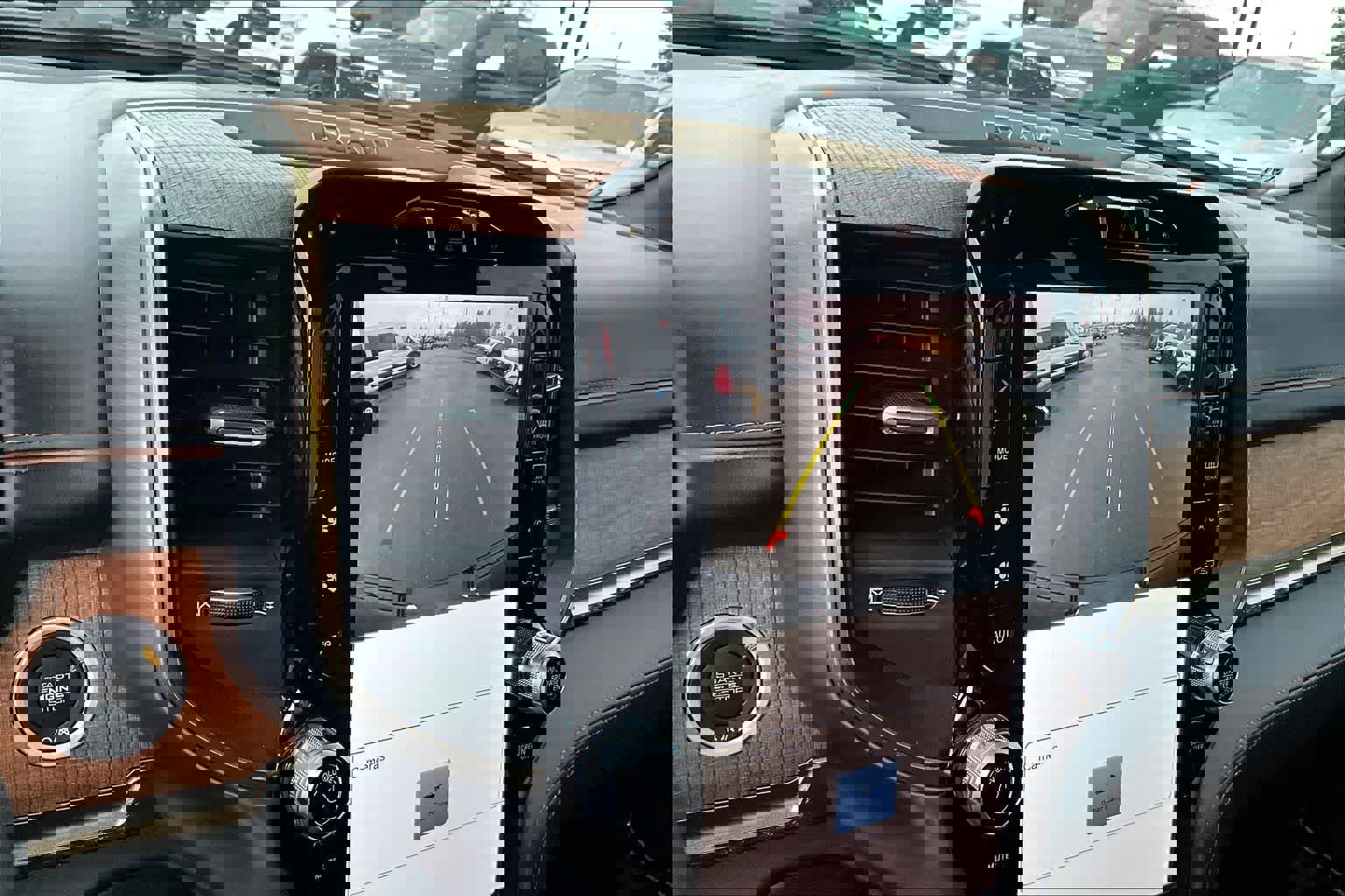 Used 2023 RAM 1500 Limited w/ Body-Colour Bumper Group image 27