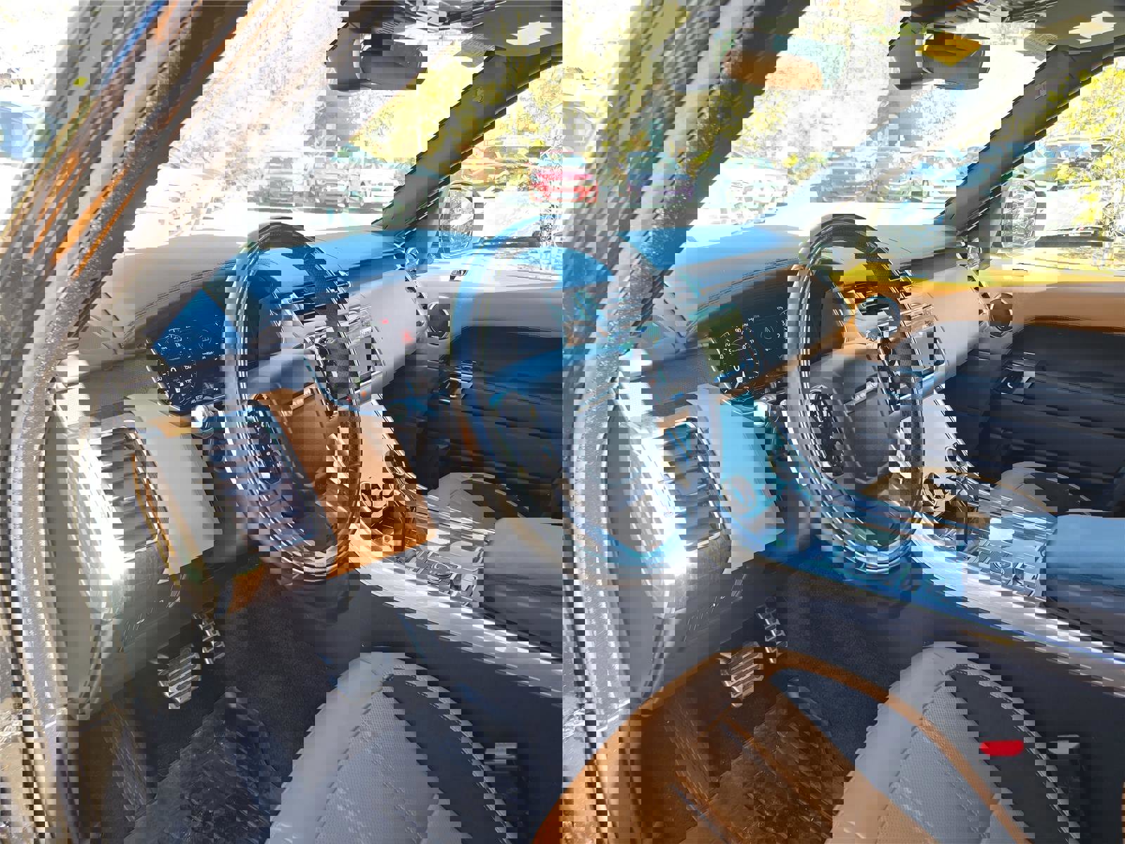 Used 2018 Land Rover Range Rover Sport Supercharged image 24