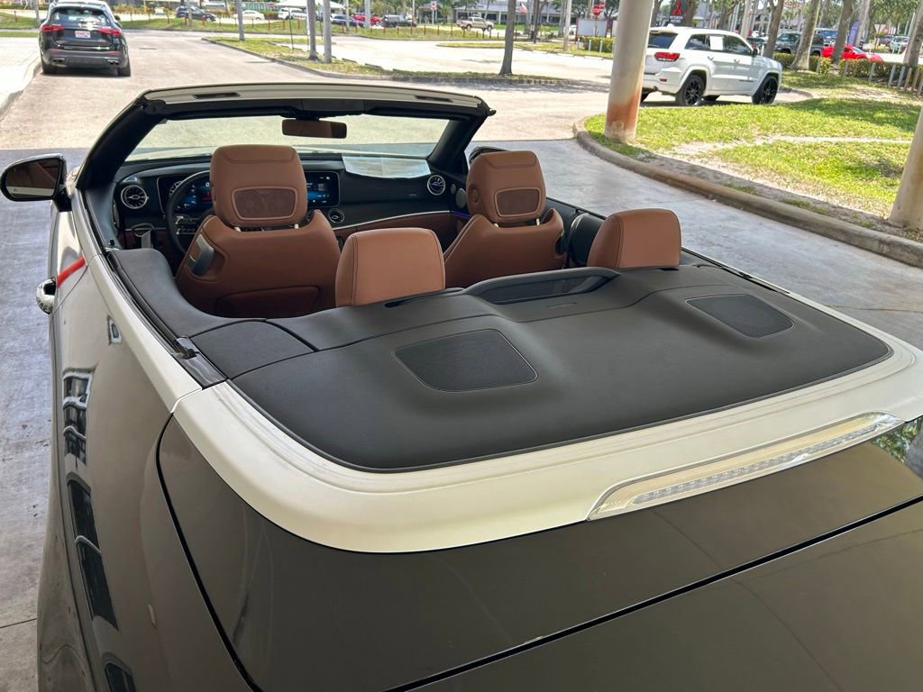 Used 2023 Mercedes-Benz E 450 Cabriolet image 8