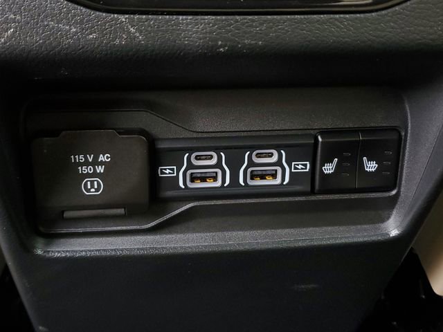 Certified 2024 Jeep Grand Cherokee Limited RWD image 17