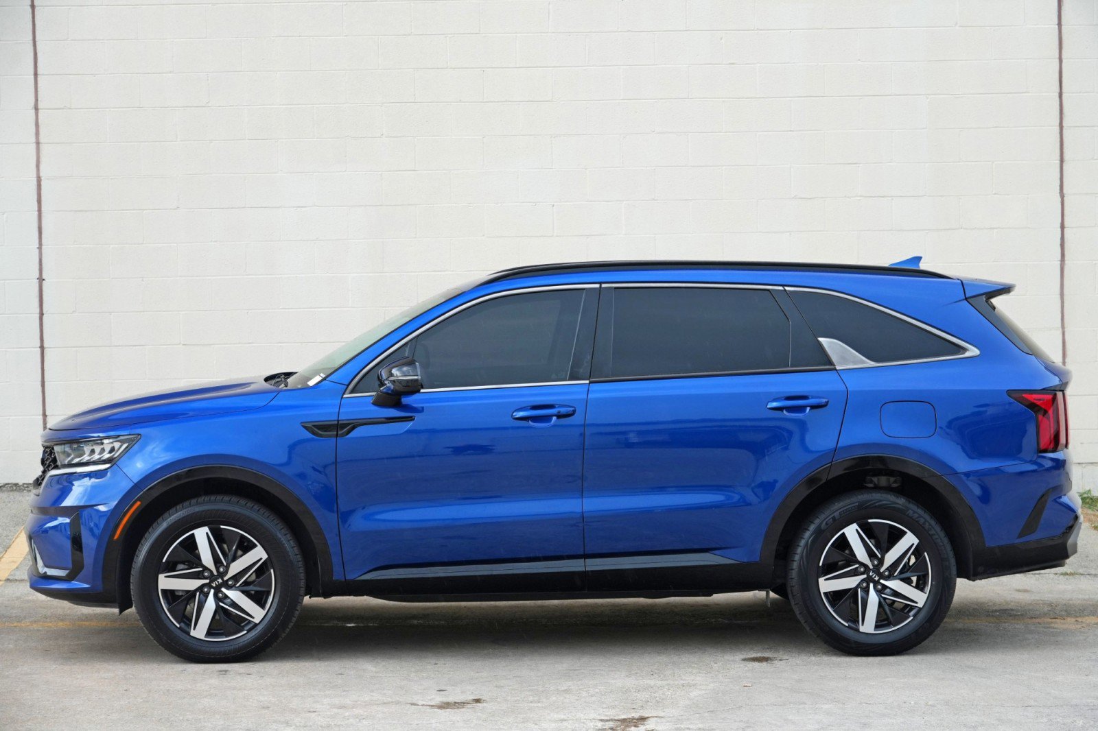 Used 2021 Kia Sorento EX AWD/4WD image 45