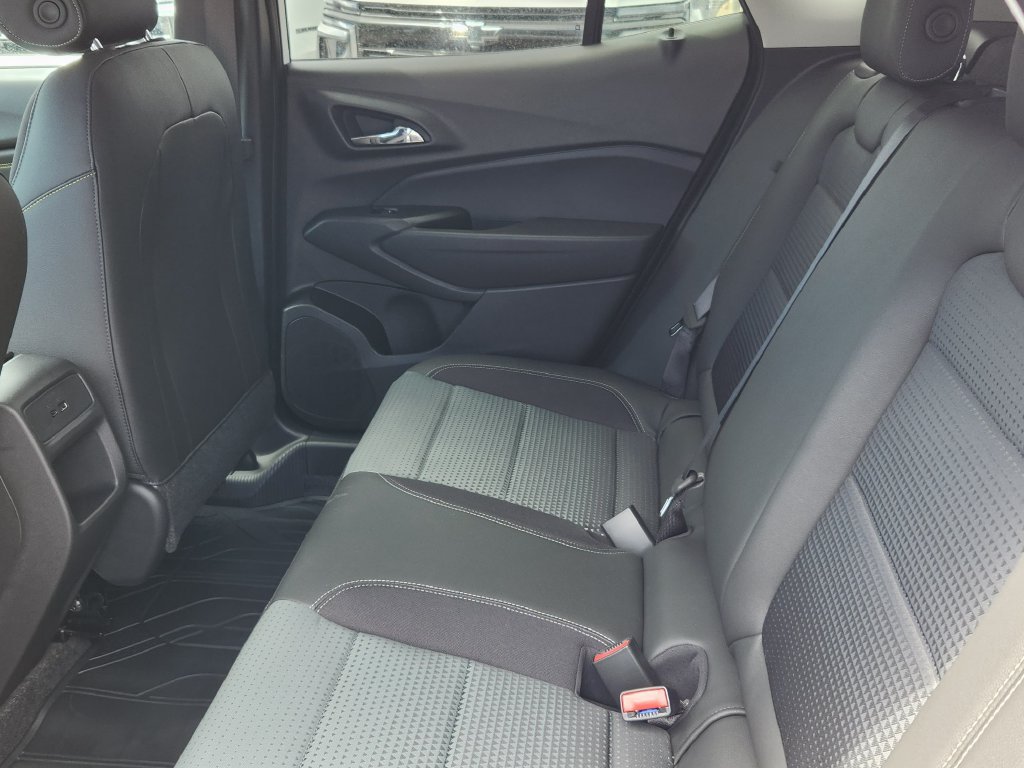 New 2026 Chevrolet Trax LT w/ Driver Confidence Package FWD image 12