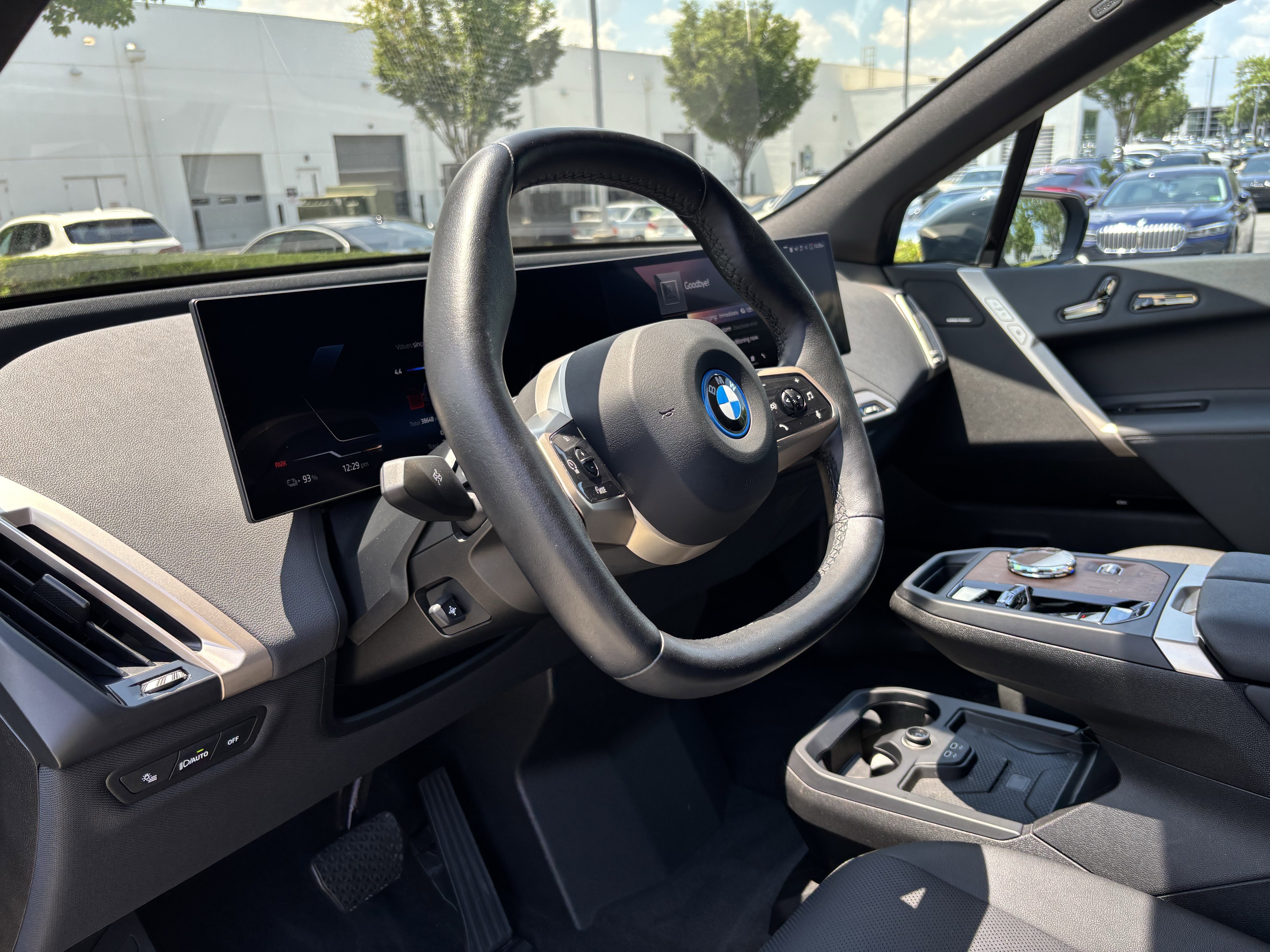 Certified 2024 BMW iX xDrive50 w/ Sport Package AWD/4WD image 16