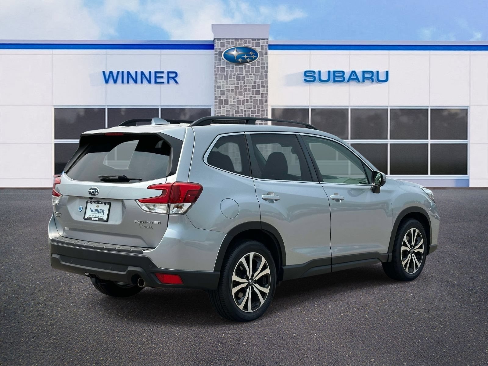 Used 2020 Subaru Forester Limited w/ Popular Package #3 AWD/4WD image 5