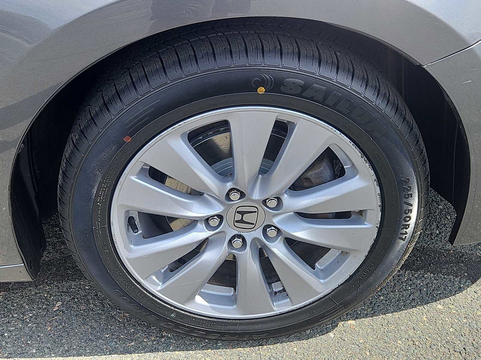 Used 2011 Honda Accord EX image 10