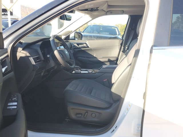 New 2026 Mitsubishi Outlander SE FWD image 19