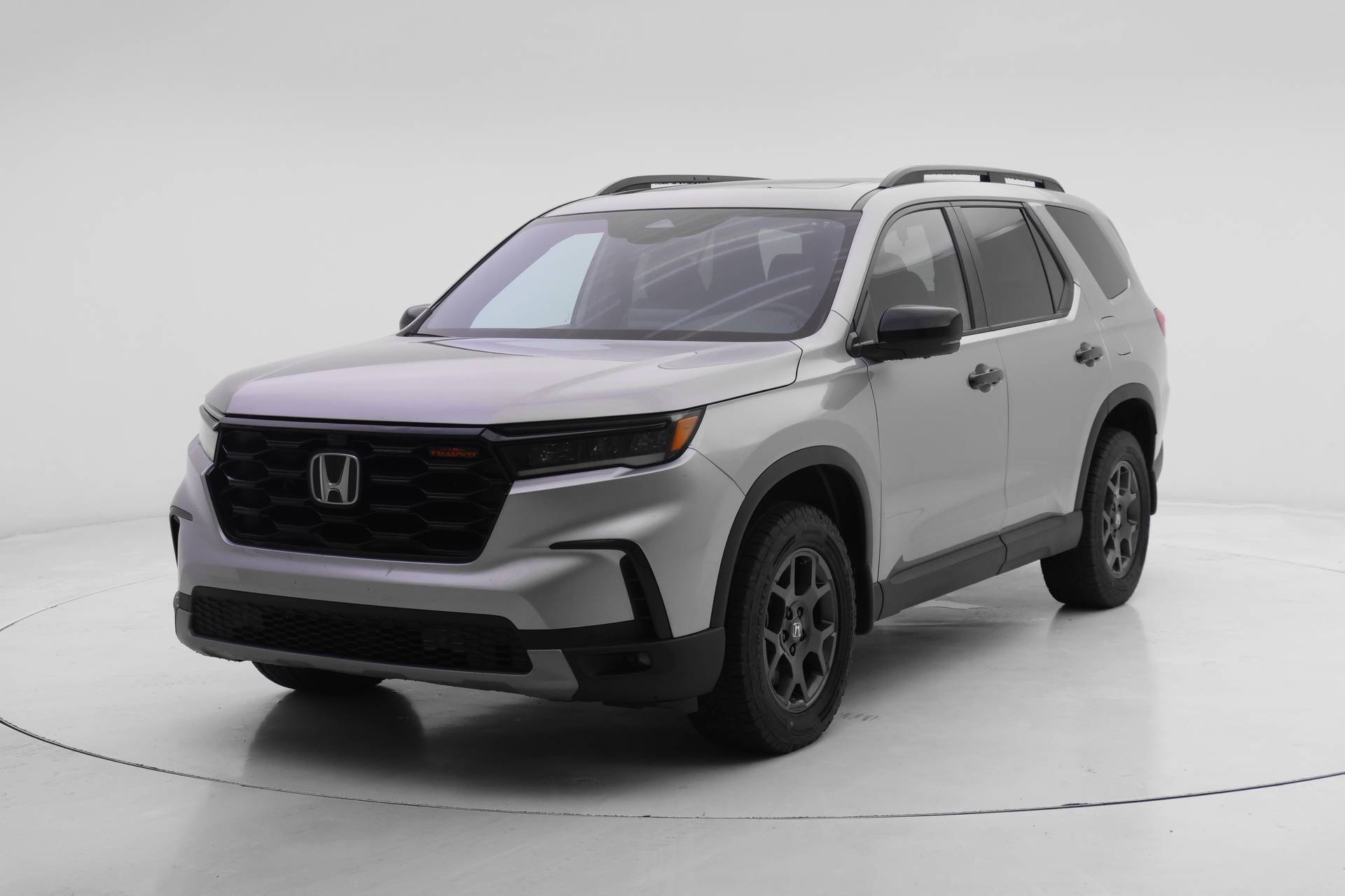 Used 2025 Honda Pilot TrailSport
