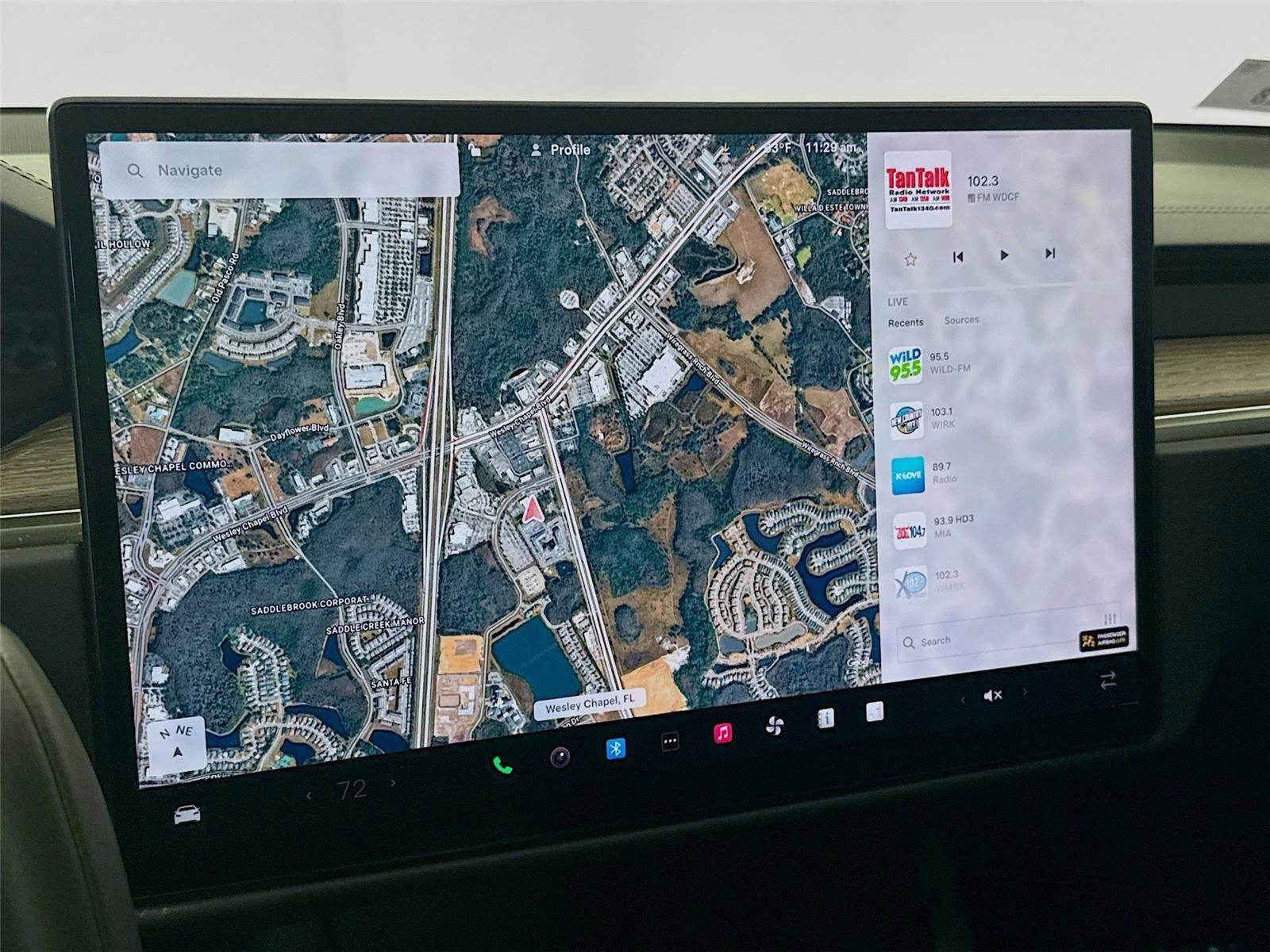 Used 2021 Tesla Model S Plaid image 8