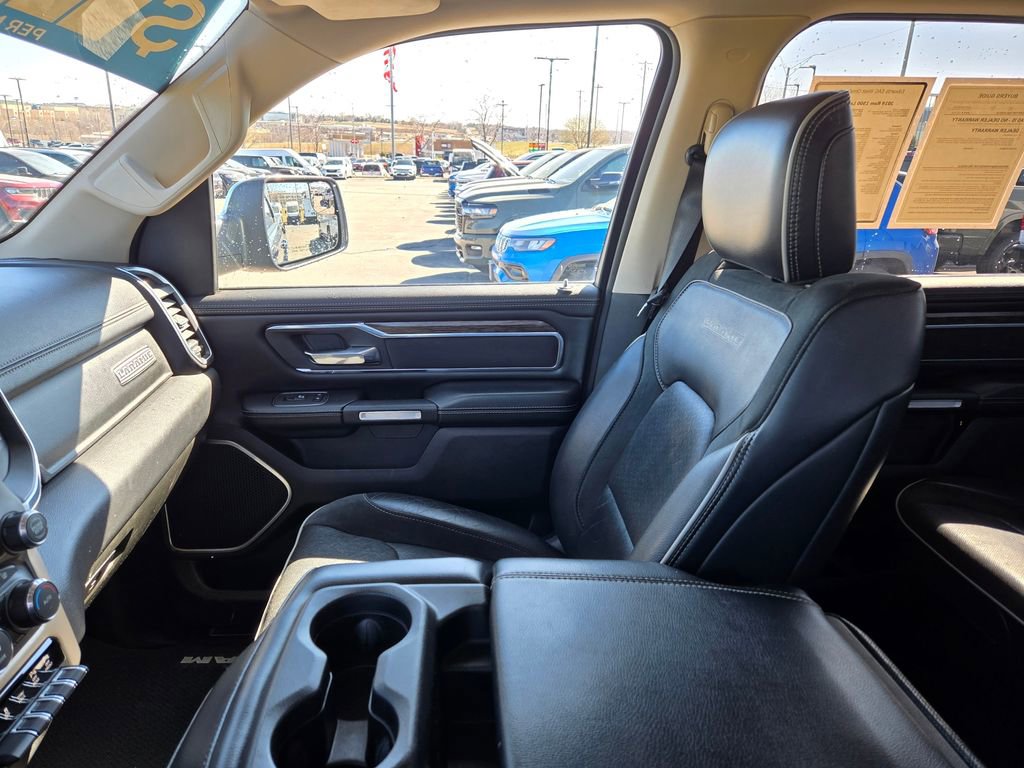 Used 2019 RAM 1500 Laramie image 26