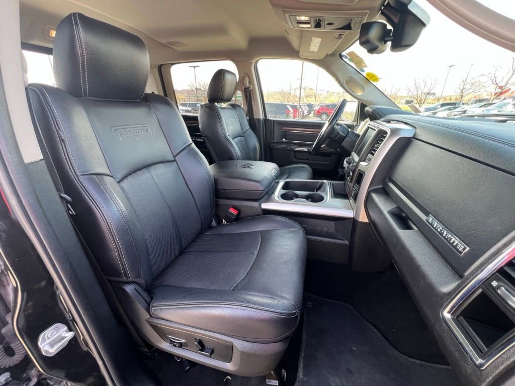 Used 2017 RAM 1500 Laramie w/ Convenience Group image 26
