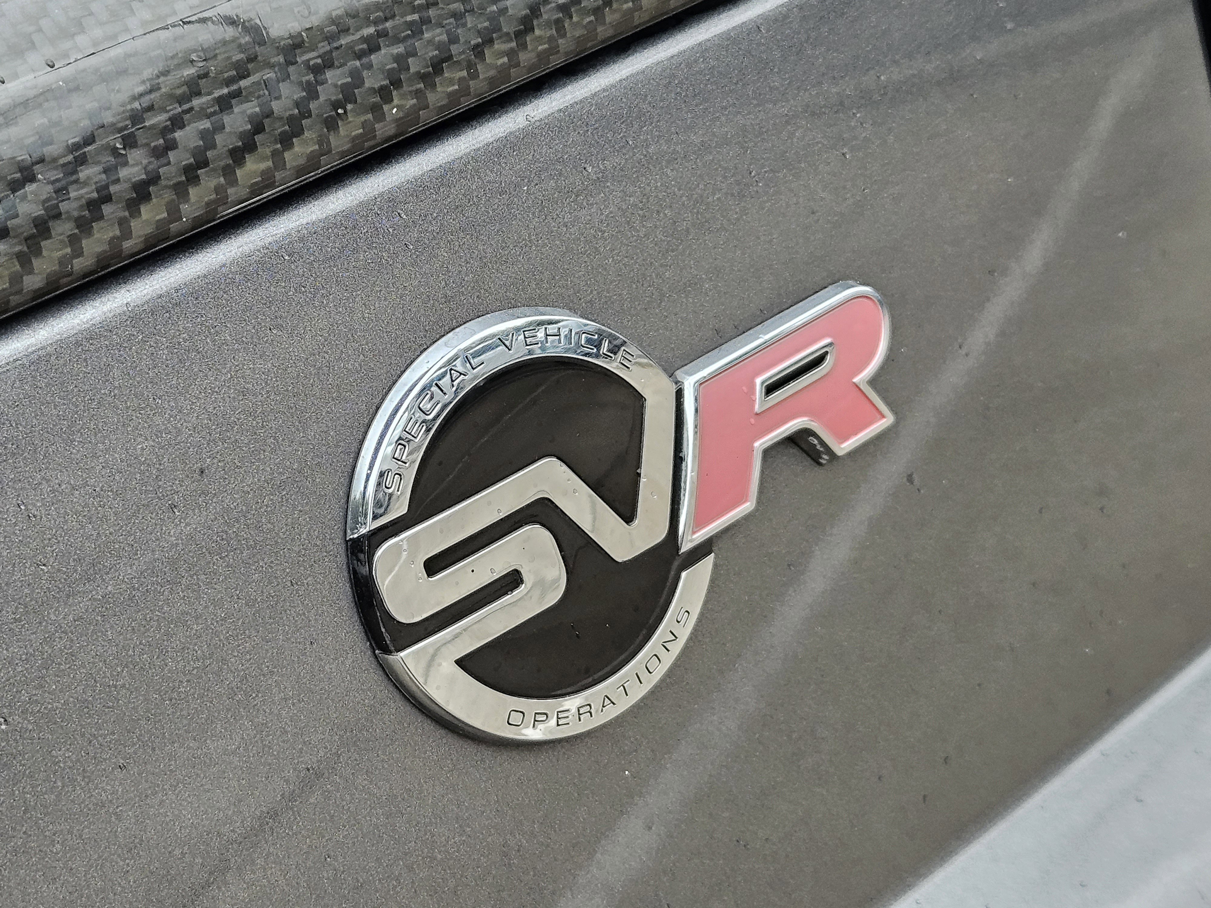 Used 2018 Land Rover Range Rover Sport SVR image 14