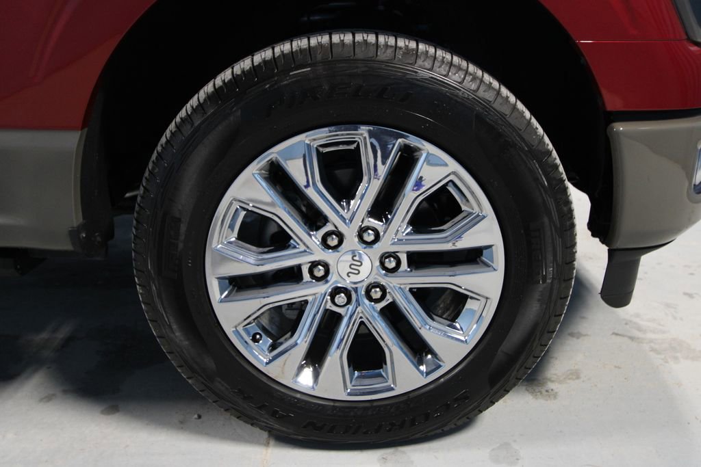 Used 2025 Ford F150 King Ranch w/ FX4 Off-Road Package AWD/4WD image 39