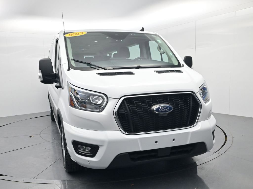 Used 2023 Ford Transit 350 XLT image 2