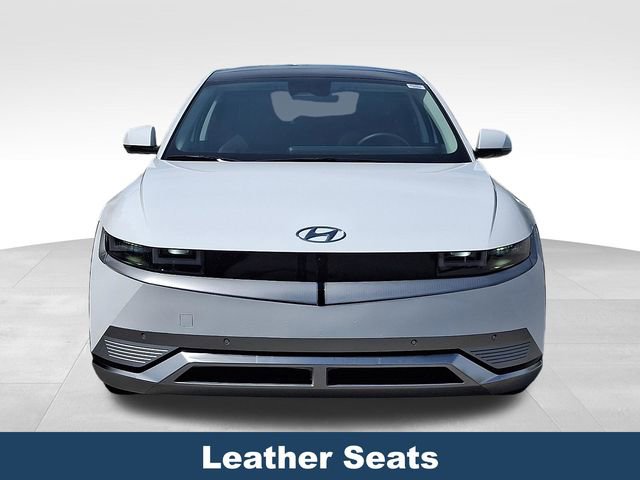 Used 2023 Hyundai Ioniq 5 Limited AWD/4WD image 2