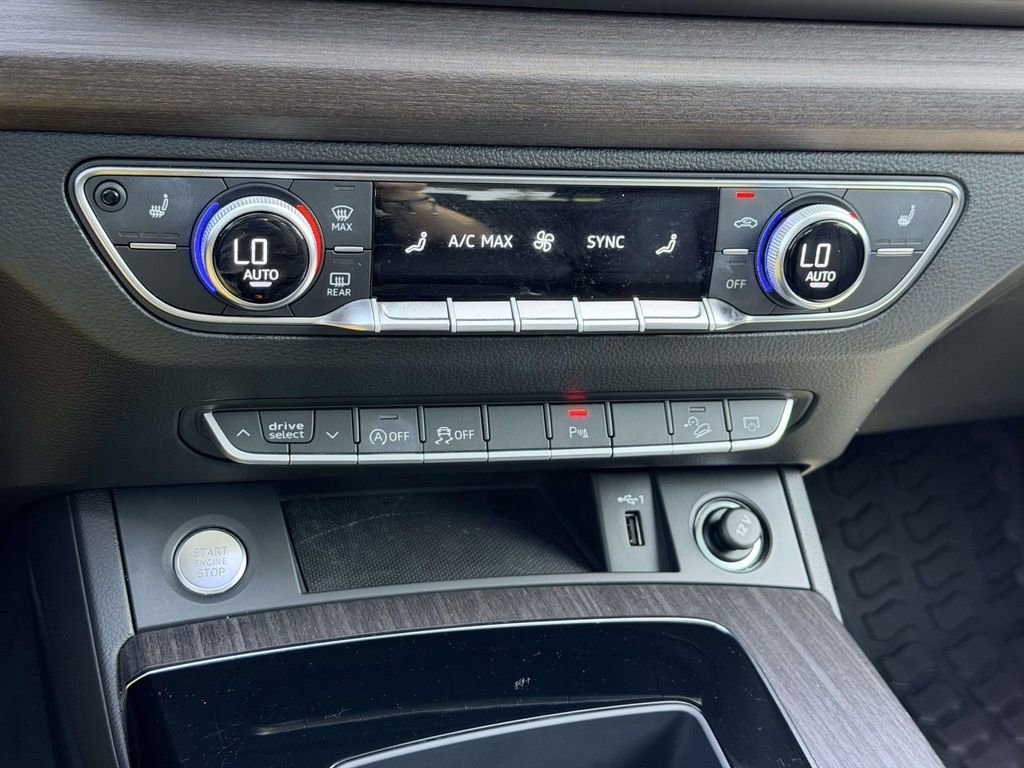 Used 2021 Audi Q5 2.0T Premium w/ Convenience Package image 5