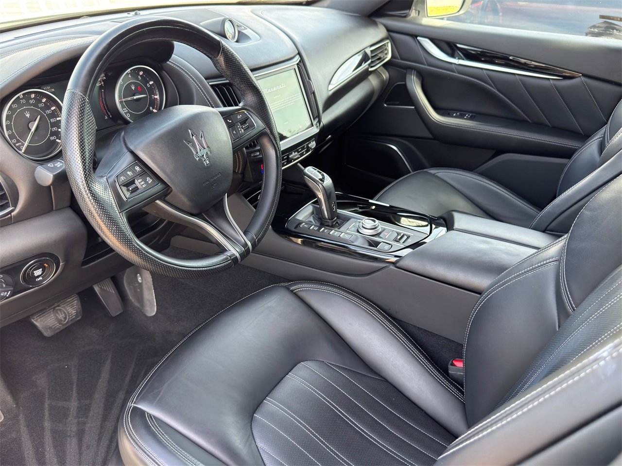 Certified 2023 Maserati Levante GT image 13