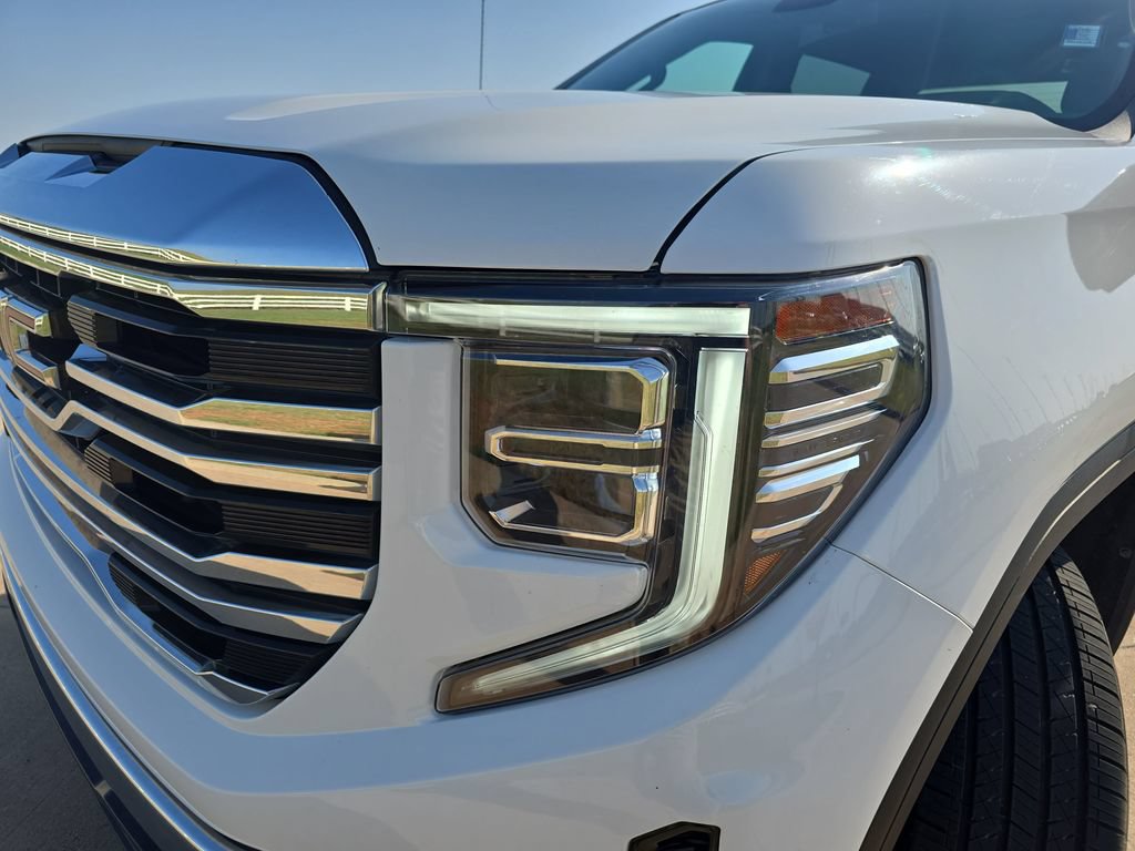 Used 2025 GMC Sierra 1500 SLT RWD image 31