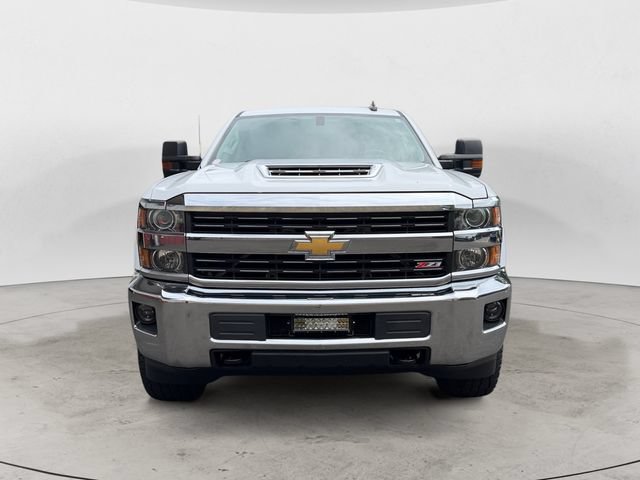 Used 2017 Chevrolet Silverado 3500 LT w/ LT Convenience Package AWD/4WD image 8