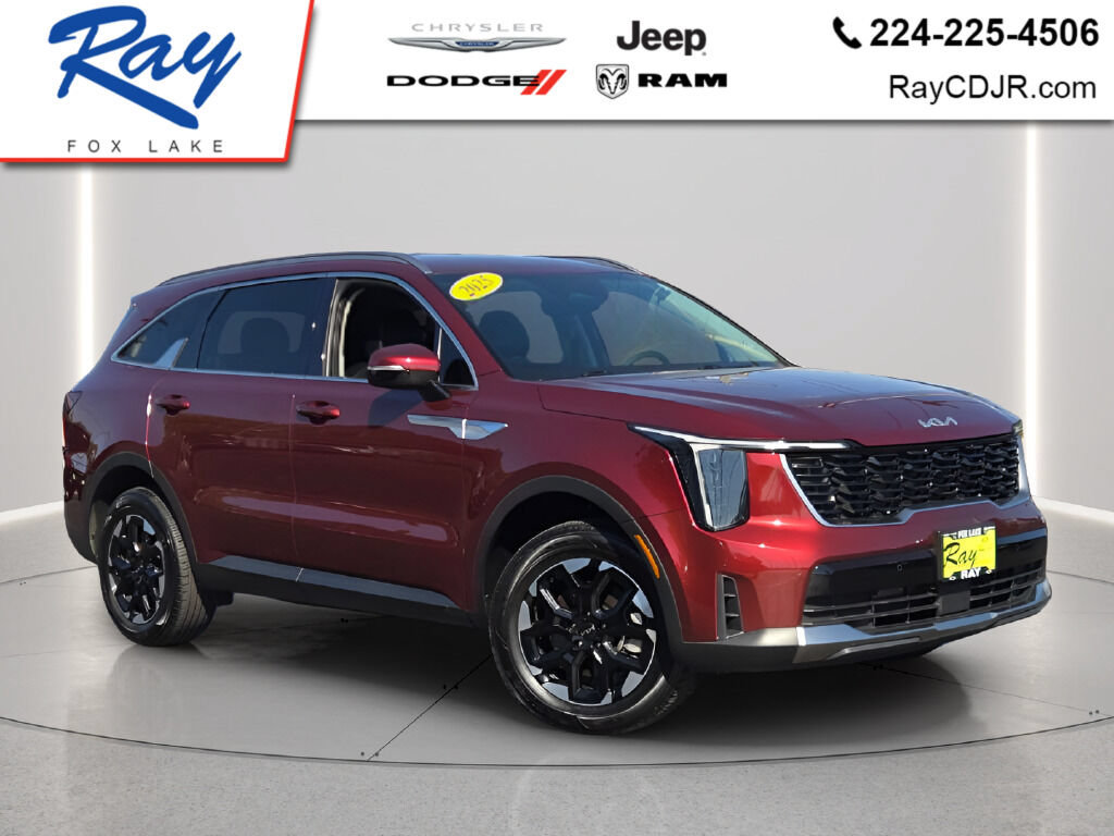 Used 2025 Kia Sorento S AWD/4WD image 1