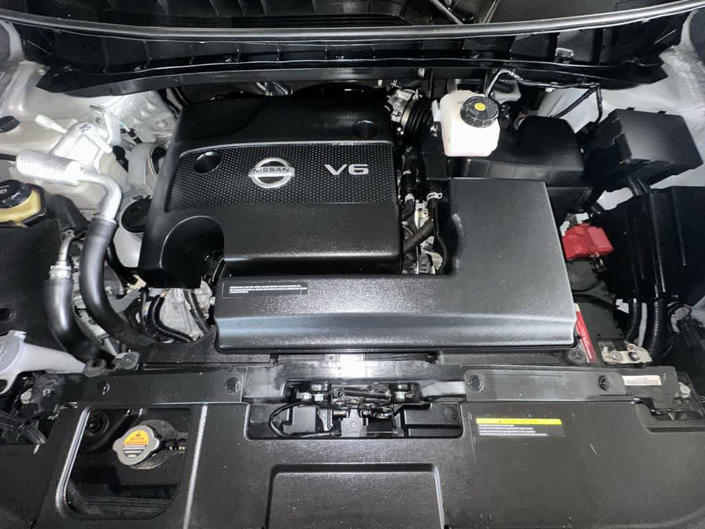 Used 2023 Nissan Murano SL w/ SL Moonroof Package FWD image 12