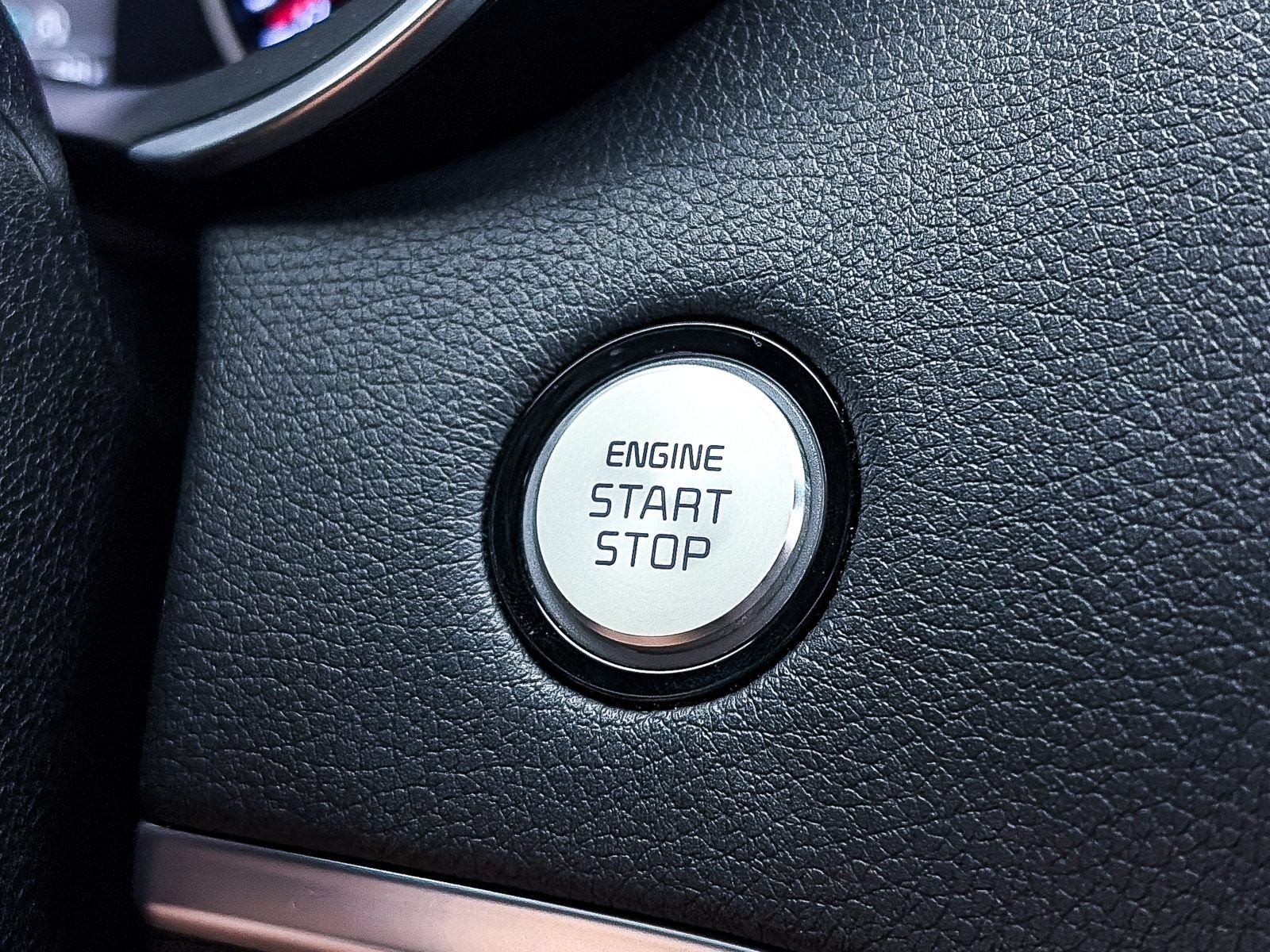 Used 2022 Kia Stinger GT-Line RWD image 24