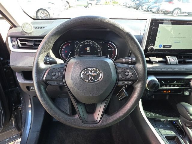 Used 2025 Toyota RAV4 LE FWD image 15