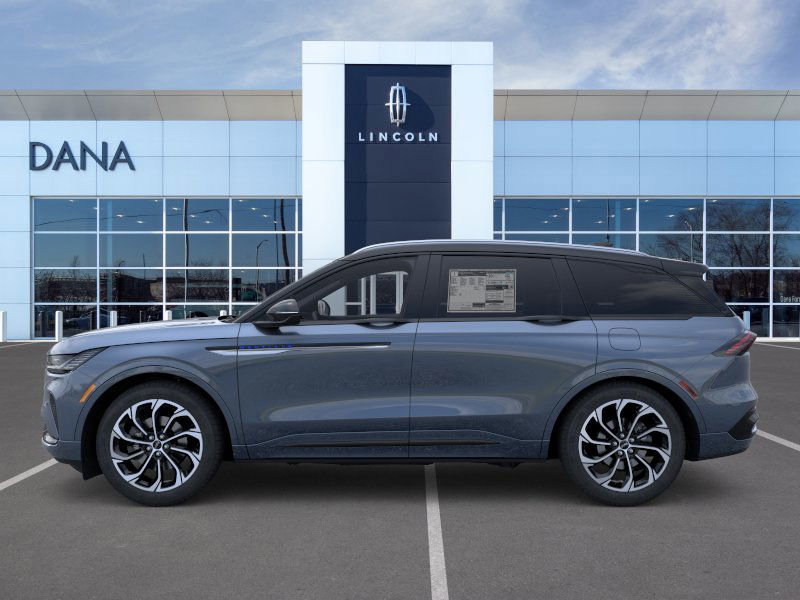New 2026 Lincoln Nautilus Reserve AWD/4WD image 3