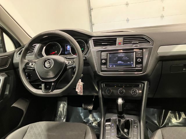 Used 2018 Volkswagen Tiguan S FWD image 31