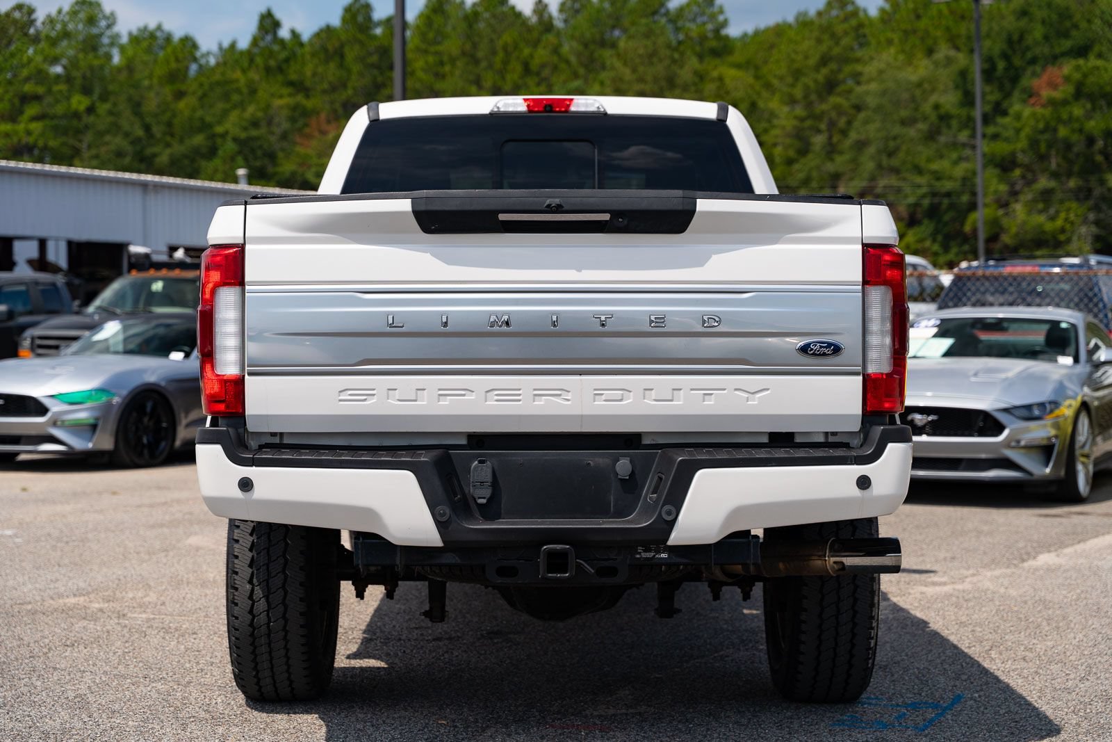 Certified 2019 Ford F250 Limited w/ FX4 Off-Road Package AWD/4WD image 6