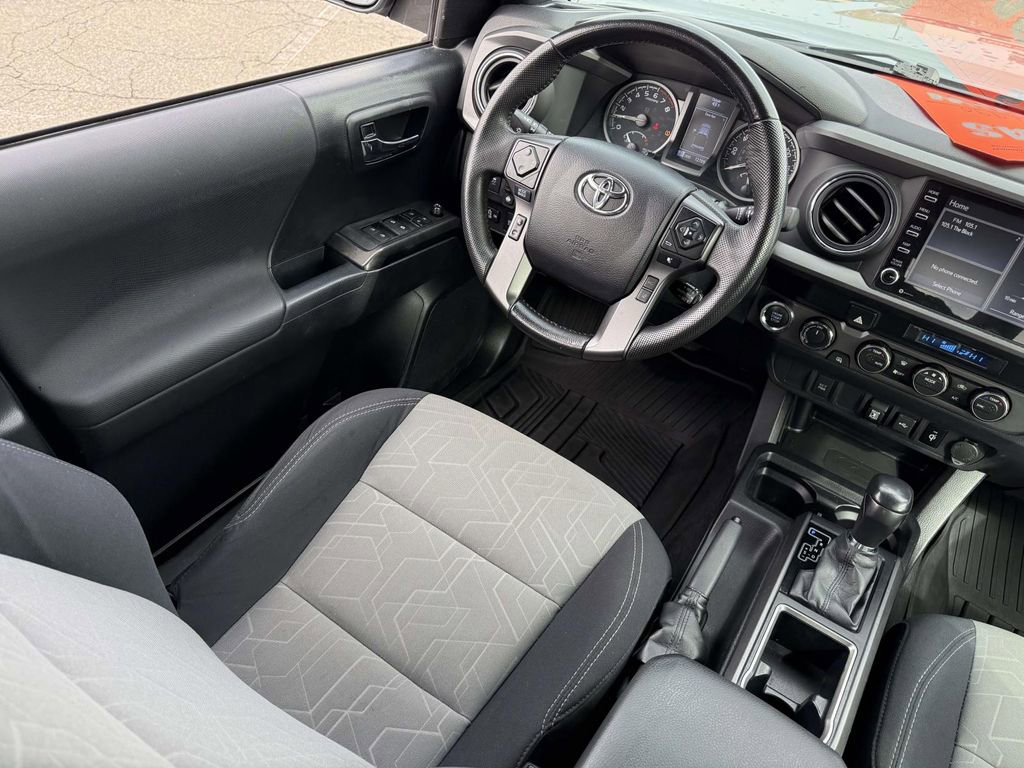 Used 2021 Toyota Tacoma TRD Off-Road image 26