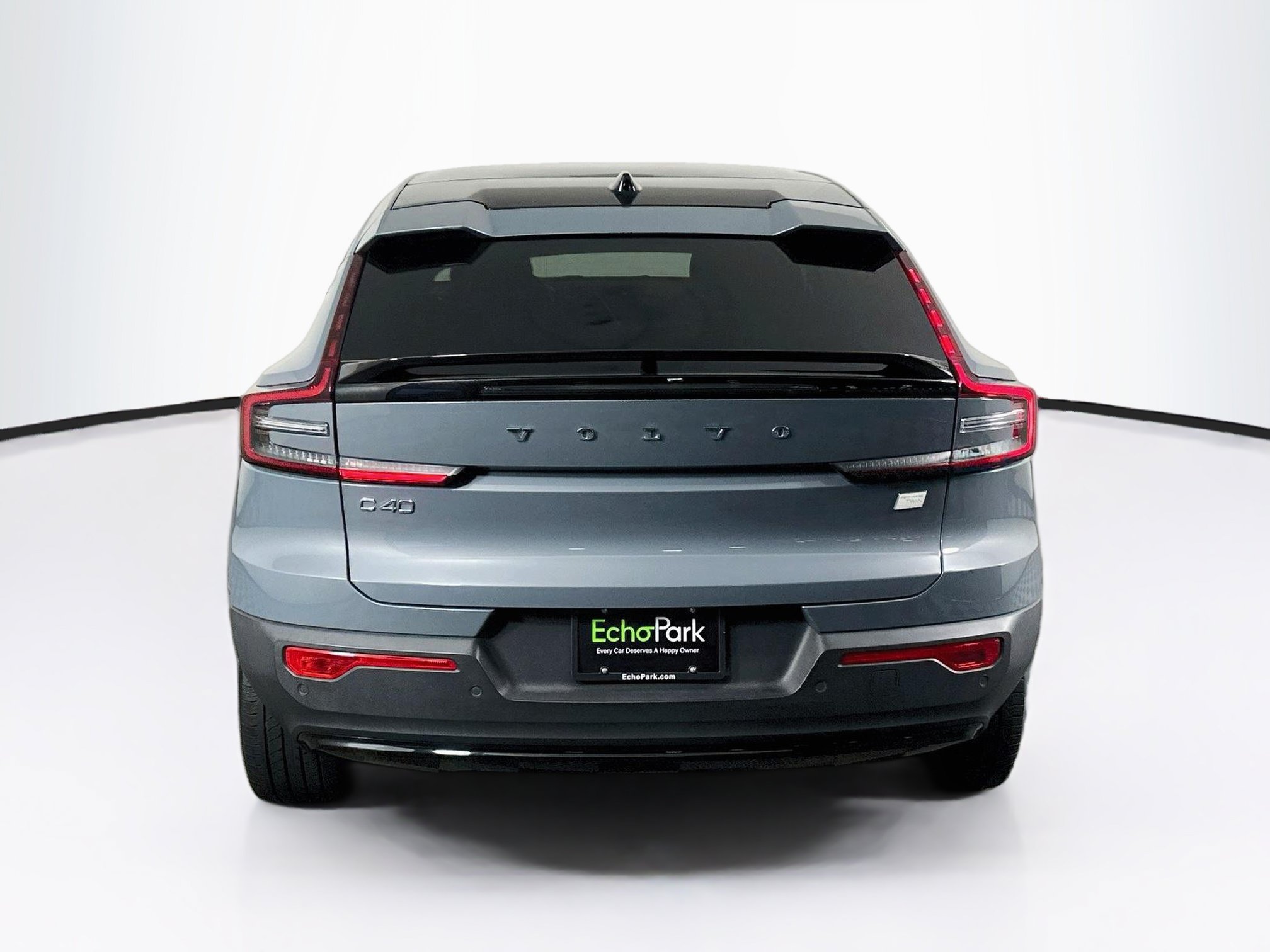 Used 2023 Volvo C40 Recharge Core w/ Protection Package Premier AWD/4WD image 7