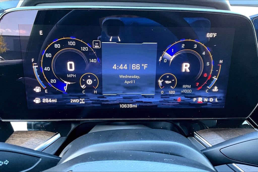 Used 2025 Chevrolet Tahoe High Country AWD/4WD image 24