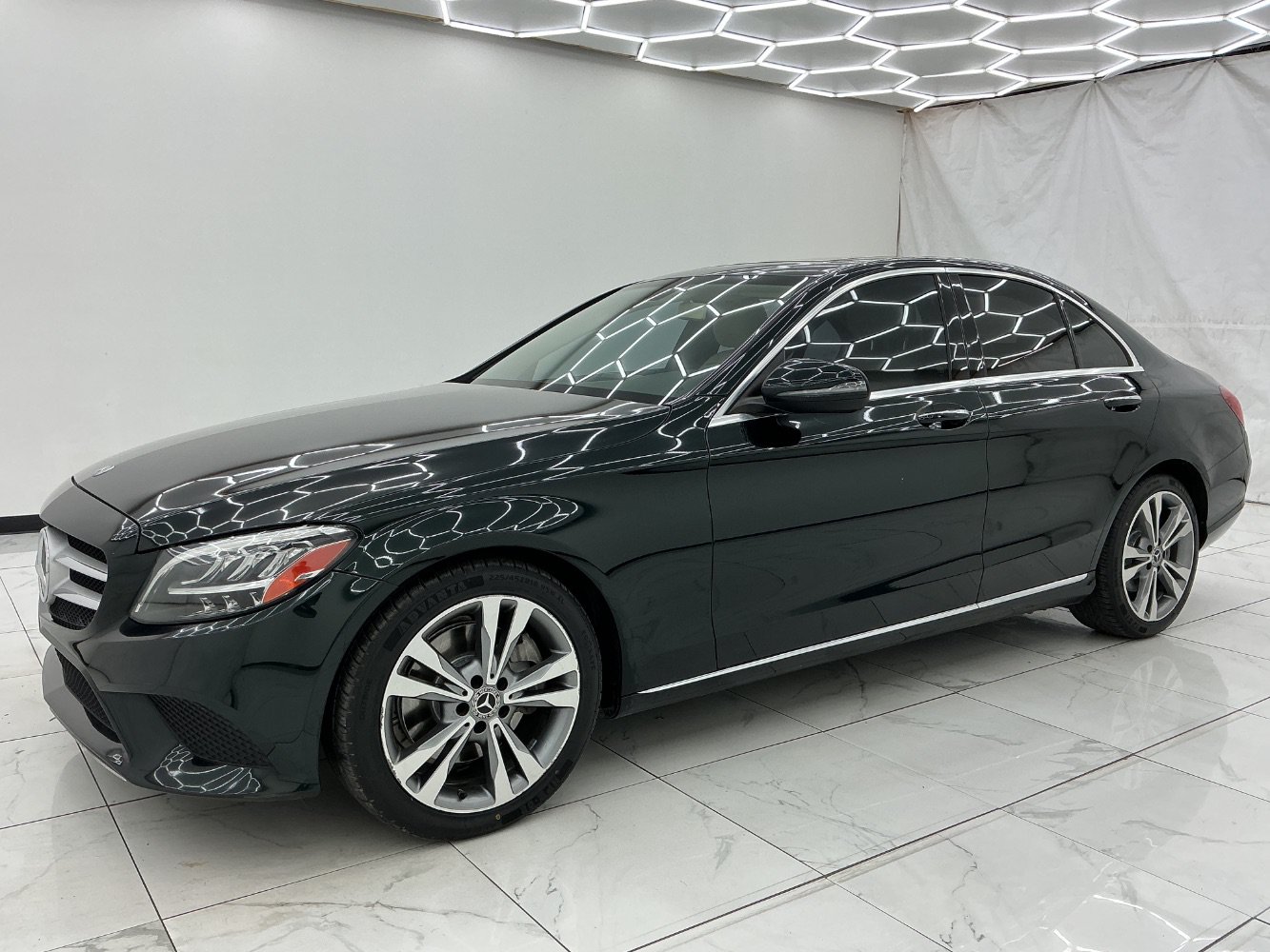 Used 2019 Mercedes-Benz C 300 Sedan image 6