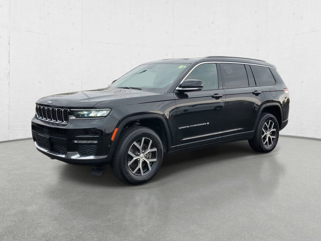 Used 2024 Jeep Grand Cherokee L Limited w/ Luxury Tech Group II image 4