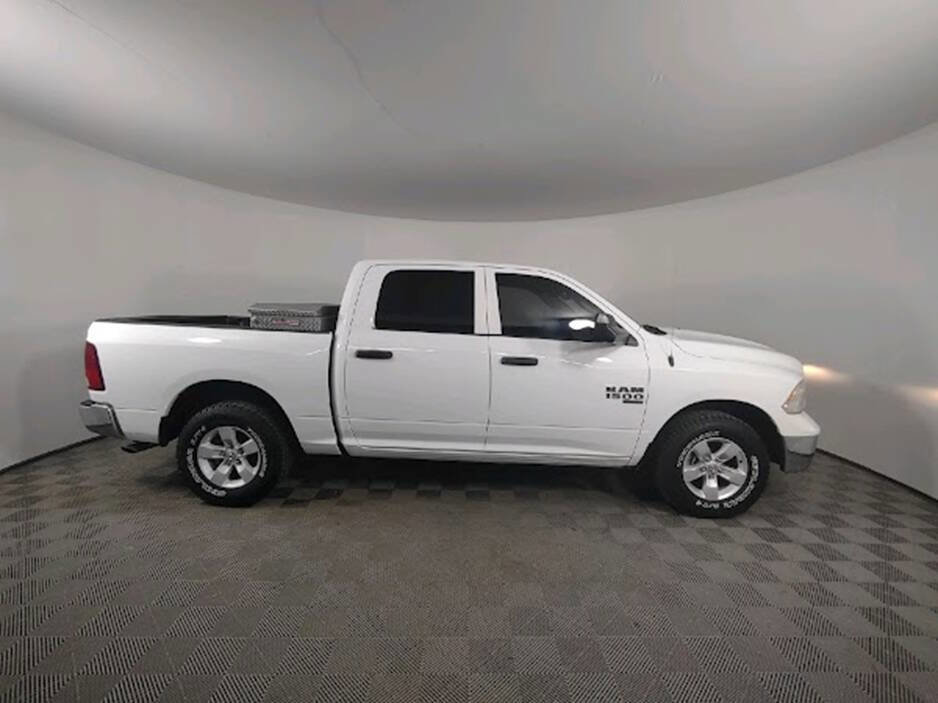 Used 2022 RAM 1500 Tradesman w/ Chrome Appearance Group image 7