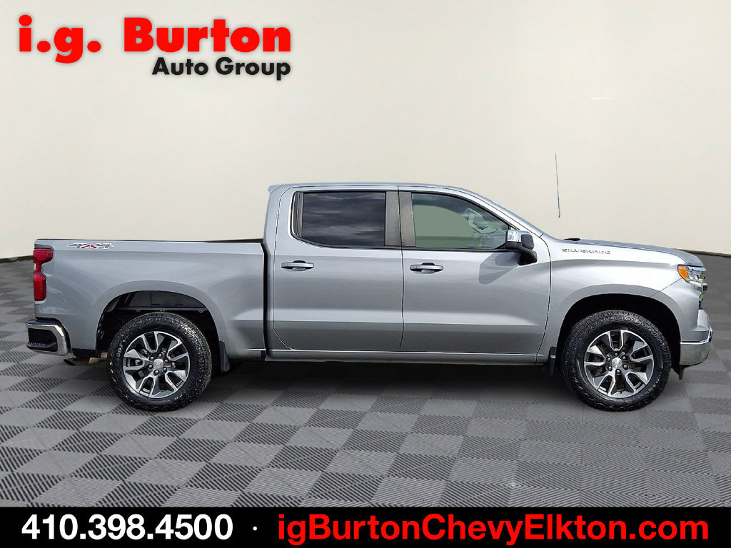 Used 2024 Chevrolet Silverado 1500 LT AWD/4WD image 7