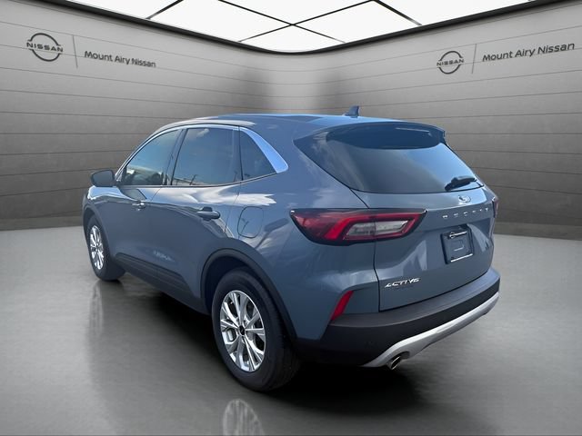 Used 2024 Ford Escape Active w/ Tech Pack #2 FWD image 5