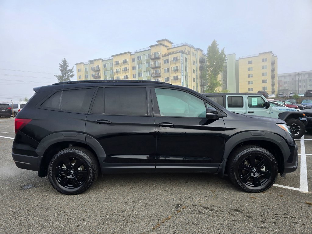 Used 2022 Honda Pilot TrailSport image 9