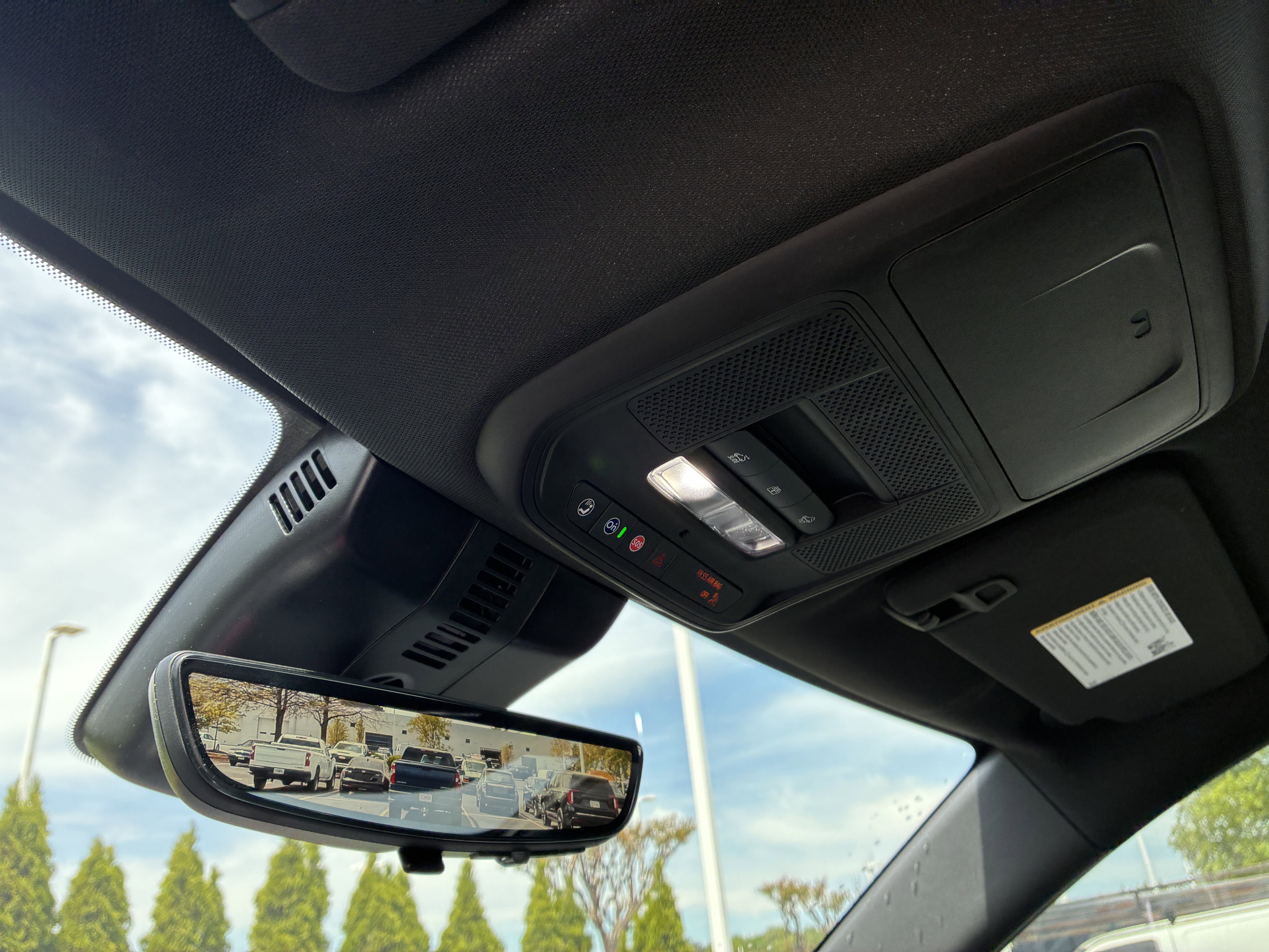 New 2026 Chevrolet Traverse Z71 w/ Enhanced Driving Package AWD/4WD image 40