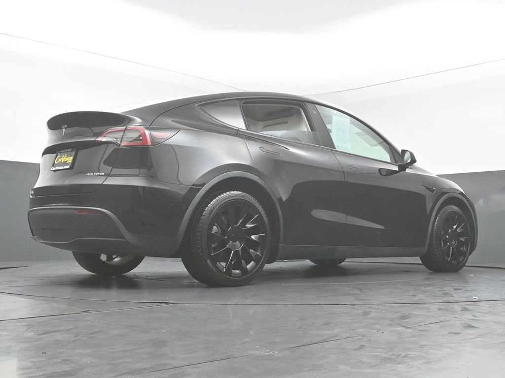 Used 2022 Tesla Model Y Long Range AWD/4WD image 44