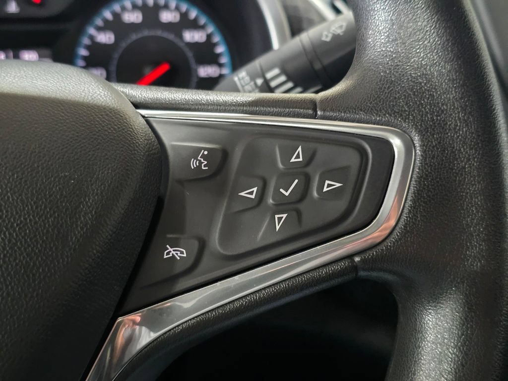 Used 2017 Chevrolet Malibu LS FWD image 17