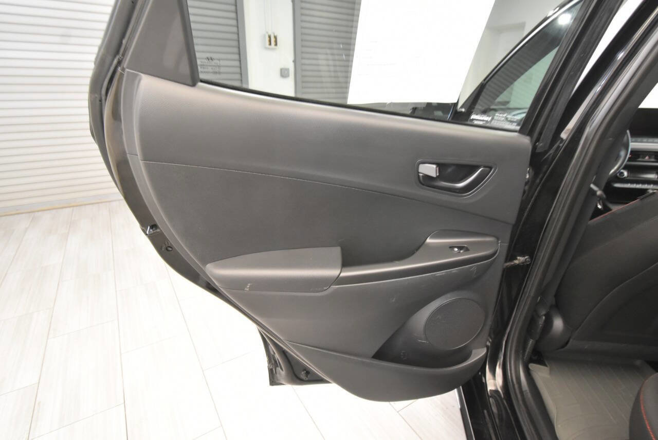 Used 2022 Hyundai Kona N Line w/ Tech Package AWD/4WD image 16