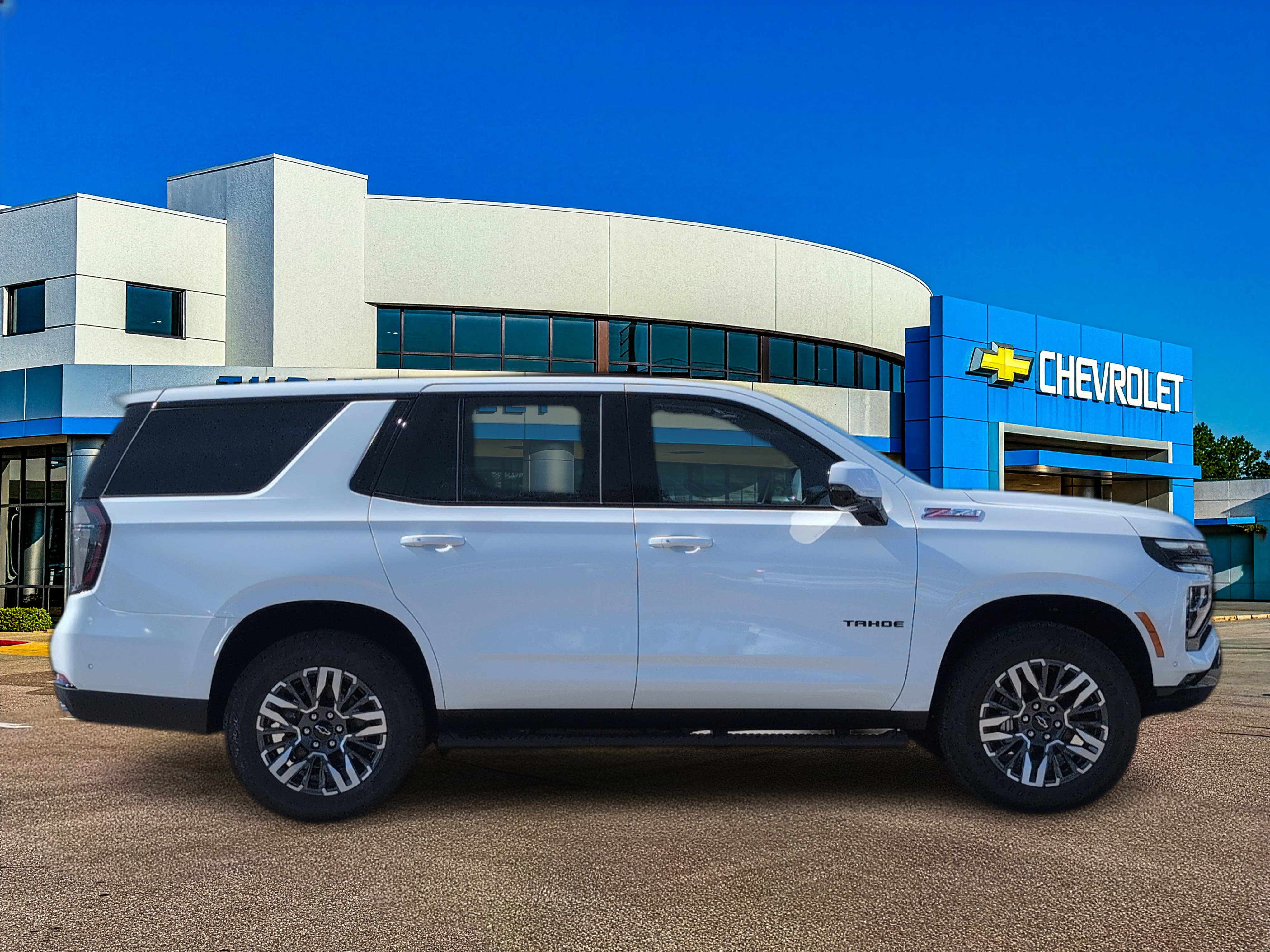 New 2026 Chevrolet Tahoe Z71 w/ Comfort Package AWD/4WD image 8