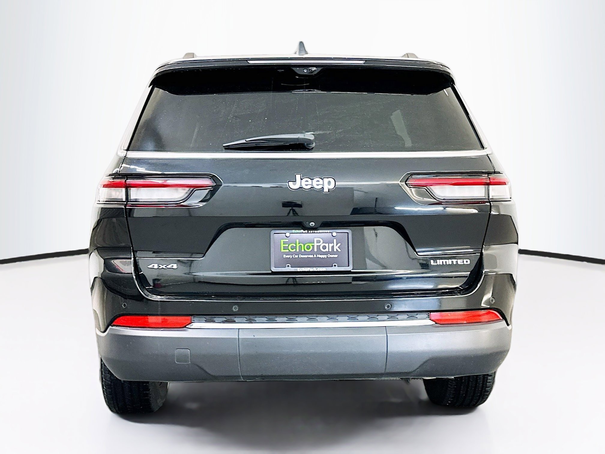 Used 2024 Jeep Grand Cherokee L Limited w/ Luxury Tech Group II image 7