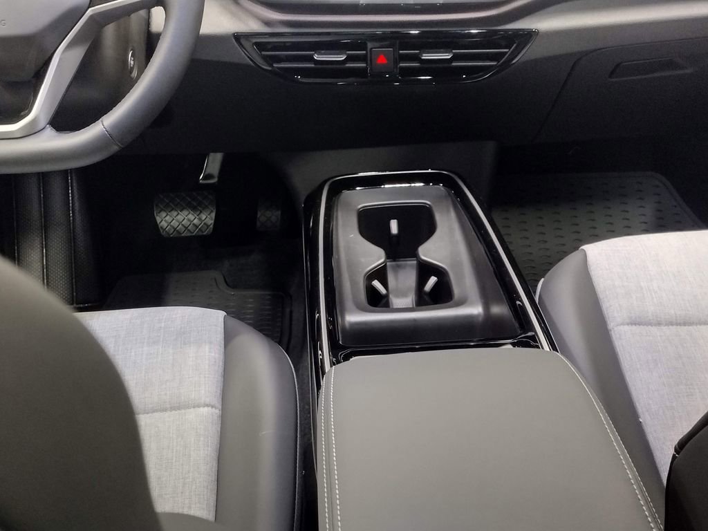 New 2026 Volkswagen ID.4 Pro image 32