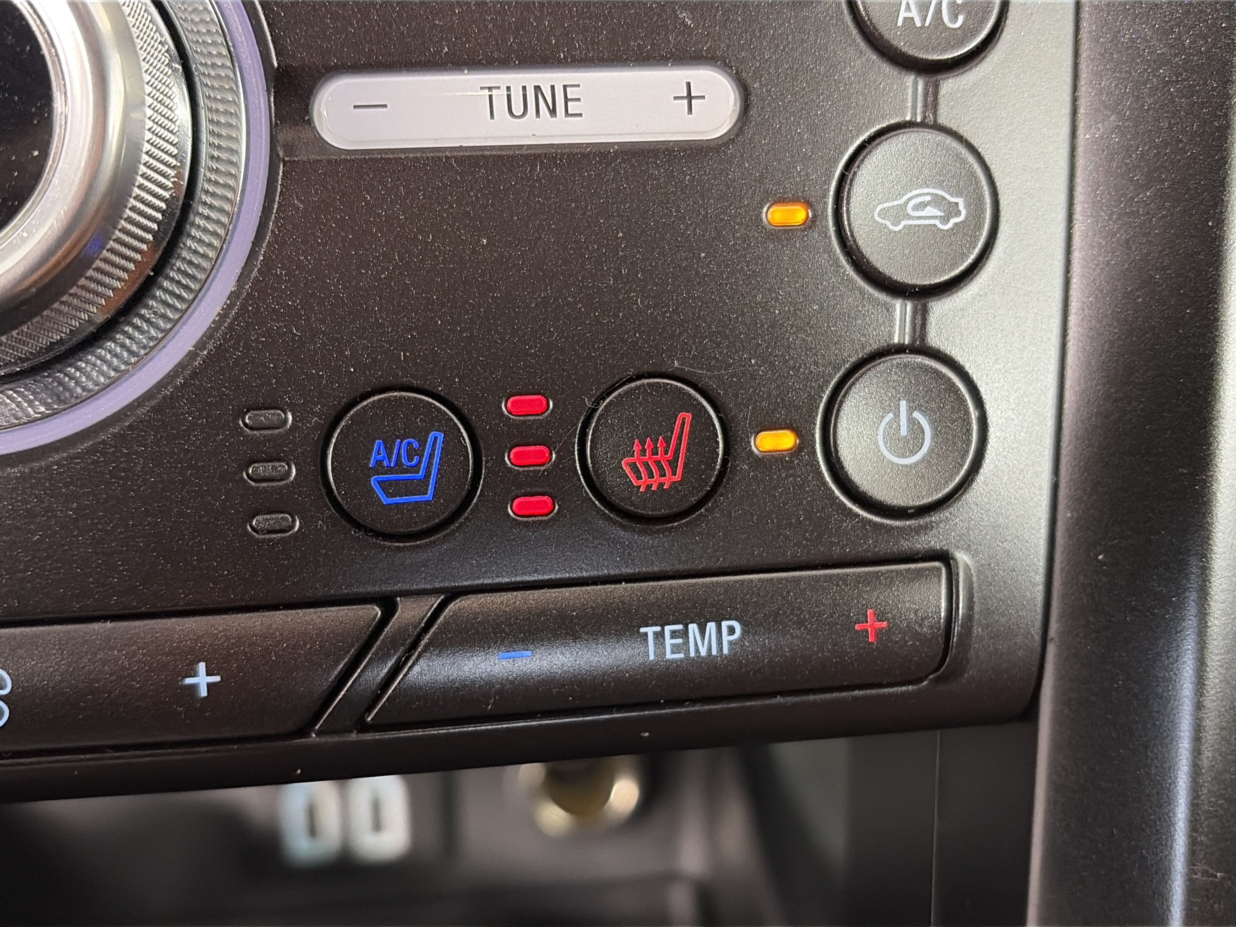 Used 2019 Ford Fusion Titanium FWD image 23